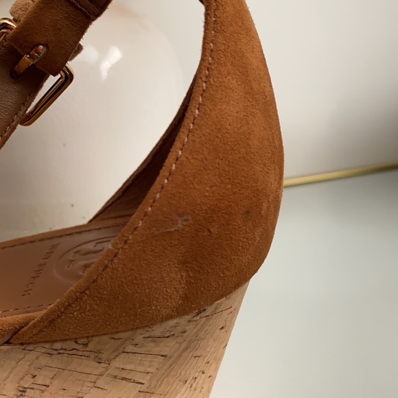 Tory Burch Savannah Wedge Sandal - Picture 5 of 8